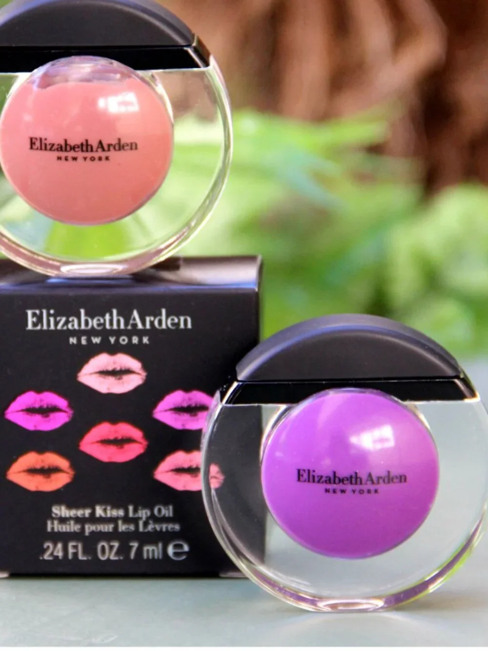 Sheer Kiss Lip Oil by Elizabeth Arden